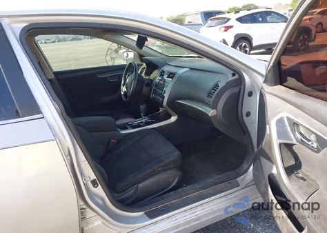 2014 Nissan Altima 2.5 S z USA, uszkodzony, nr VIN 1N4AL3AP0EC115492